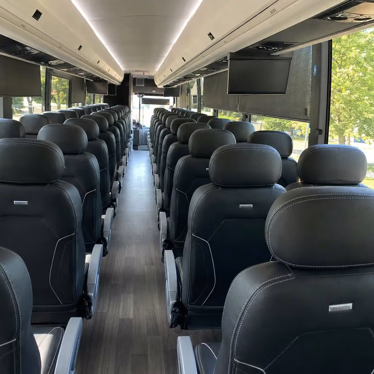 olathe charter buses to kansas city chiefs and royals games